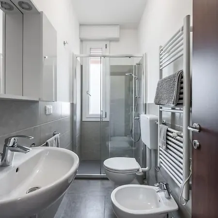 Minimal Design * Modena
