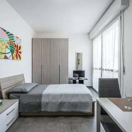 Minimal Design * Modena